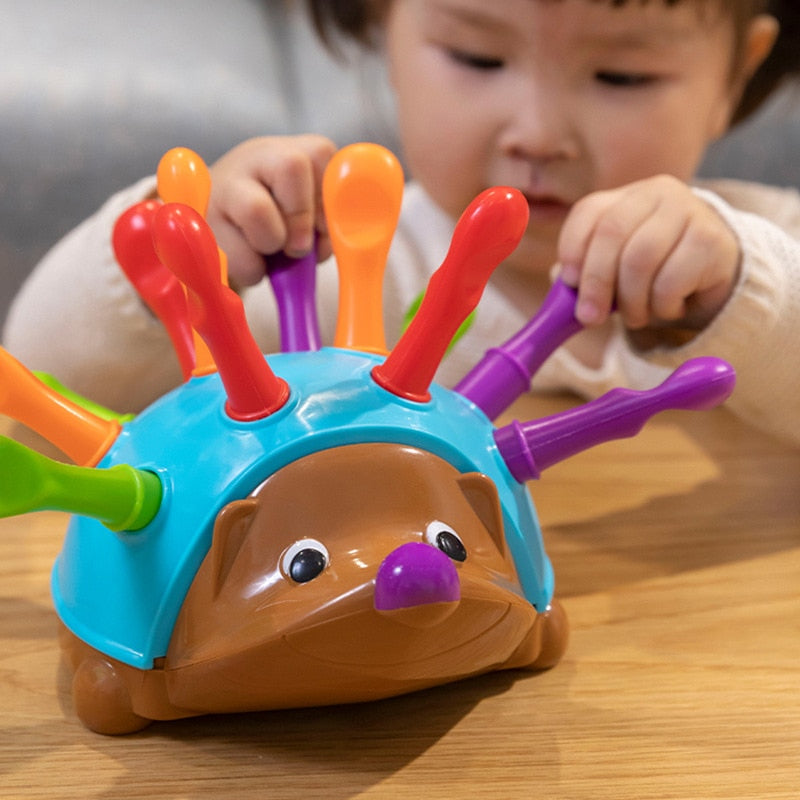 Hedgehog Training: Early Education Toy for Children's Fine Motor Skills and Hand-Eye Coordination (Ages 1-3) - Montessori Inspired